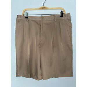 NWT JOS. A.Bank Sz36 Pleated Dress Shorts